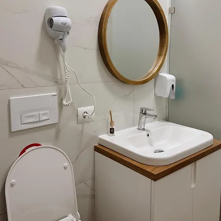 Bed & Breakfast 107 Dreams Tirana