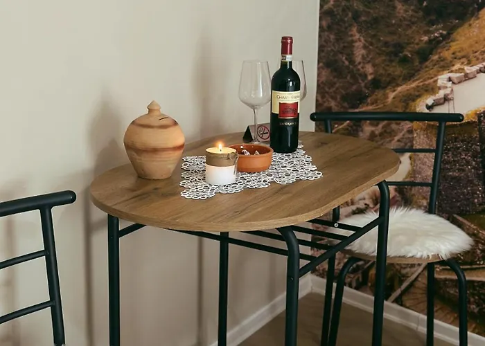 Bed and Breakfast 107 Dreams