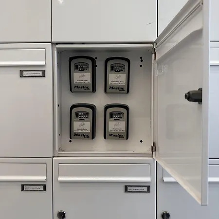 Panzió 107 Dreams Tirana